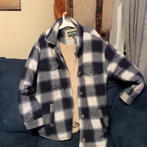 AE insulated Sherpa Winter Coat/ Shacket